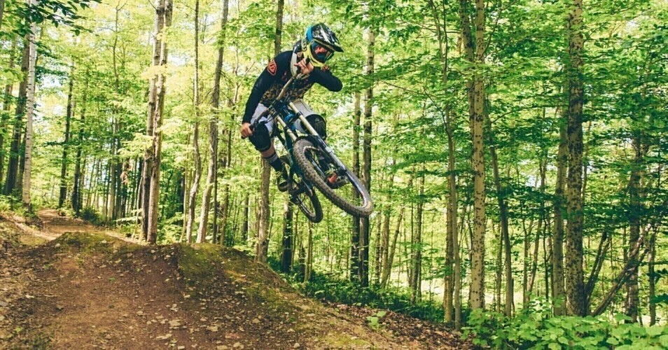 Sugarloaf Provincial Park